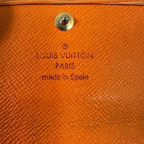 Louis Vuitton Orange Epi Leather 6 Key Holder Case Wallet - Picture 11 of 16